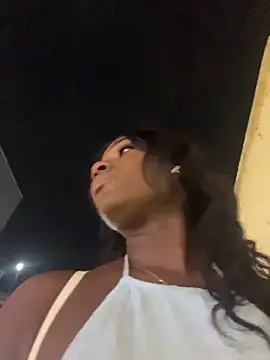 ZarahFerreira online show from March 28, 2026, 12:54 am