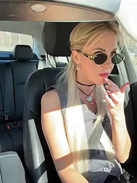 LisaMurr online show from April 10, 2026, 12:21 pm