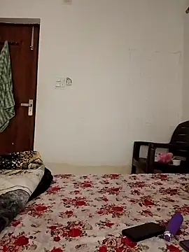 cute girl 29 online show from April 5, 2026, 4:48 pm