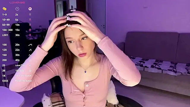Snapshot of aera_elese chatting on June 2, 2026, 3:14 pm aera elese online show from June 2, 2026, 3:14 pm