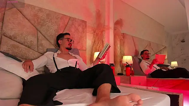 SavageCross1 online show from February 22, 2026, 7:45 pm