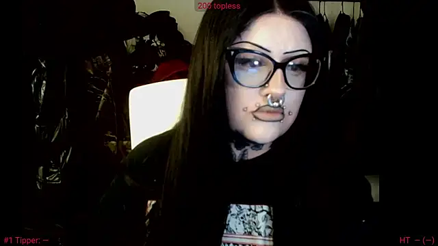 grindhouseho online show from May 23, 2026, 4:18 am