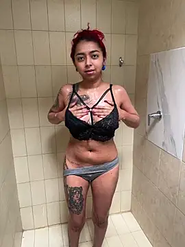 poyson ivy online show from February 23, 2026, 9:34 pm