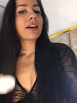 Snapshot of RebecaPalmer chatting on May 29, 2026, 6:11 am RebecaPalmer online show from May 29, 2026, 6:11 am