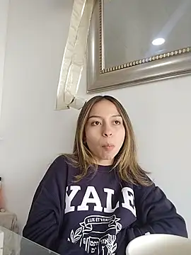 LuuluBerry online show from March 16, 2026, 4:00 pm