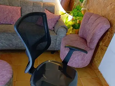 deva big online show from March 22, 2026, 1:31 am