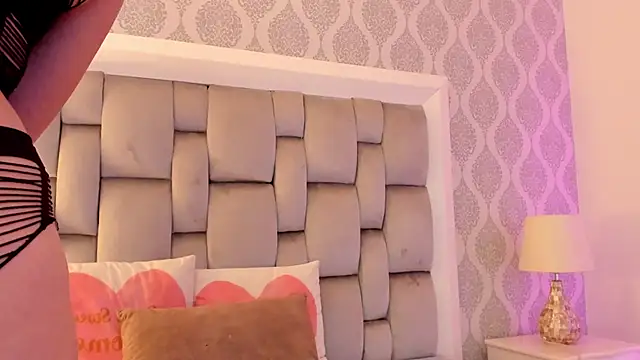 vero domplay online show from April 1, 2026, 3:18 am