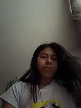 Katerinmm online show from March 5, 2026, 12:01 pm