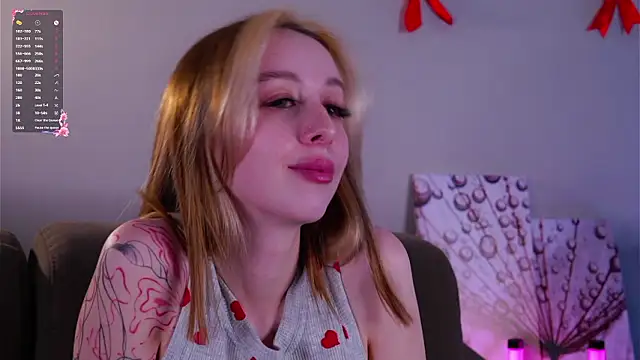 EugeniaEarl online show from March 11, 2026, 1:17 pm