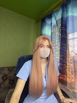 SophieBlackwood online show from April 14, 2026, 8:53 am