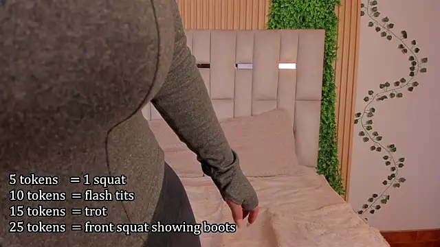 Kitty Milk nm online show from April 22, 2026, 11:34 am