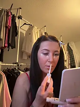 PinkVelvetx online show from February 19, 2026, 5:09 pm