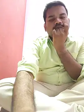 Snapshot of rkr1996kum chatting on July 6, 2026, 5:15 pm rkr1996kum online show from July 6, 2026, 5:15 pm