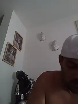 Snapshot of morenitoymorena chatting on June 16, 2026, 10:40 am morenitoymorena online show from June 16, 2026, 10:40 am