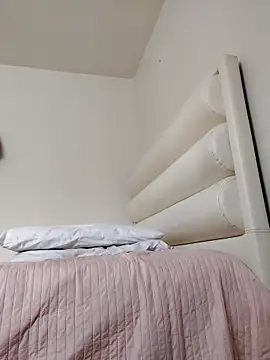 Snapshot of kimvega_ chatting on March 28, 2026, 5:01 pm kimvega online show from March 28, 2026, 5:01 pm