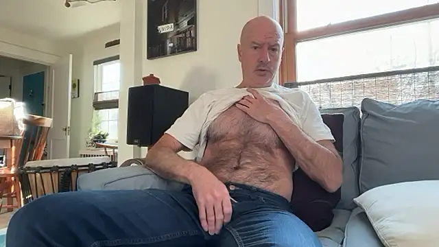 Guy  Grey online show from April 21, 2026, 11:49 am