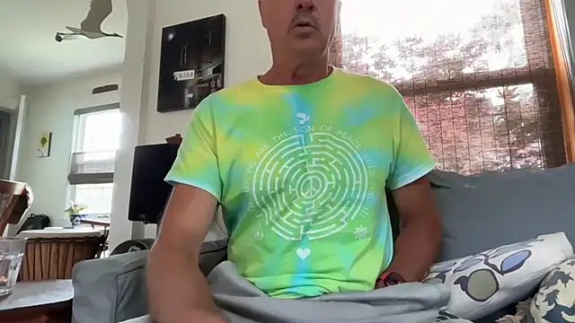 Snapshot of Guy__Grey chatting on July 21, 2026, 12:51 pm Guy Grey online show from July 21, 2026, 12:51 pm