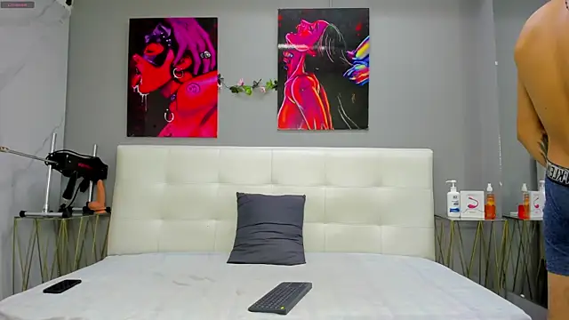 ahsly78Bryan online show from April 20, 2026, 9:05 pm