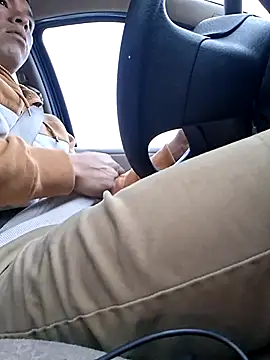 gueboloco2626 online show from April 20, 2026, 12:19 pm