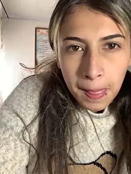 Candy Lennon online show from March 4, 2026, 2:34 pm