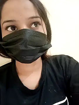 Snapshot of Miss__hotty chatting on March 27, 2026, 6:19 am Miss hotty online show from March 27, 2026, 6:19 am