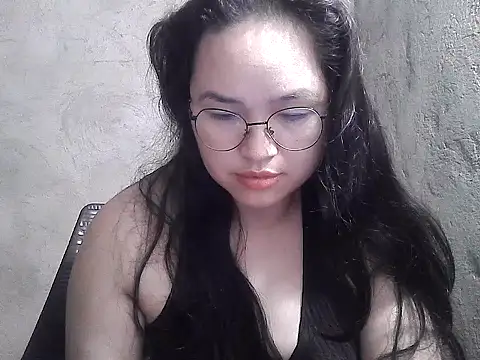 Snapshot of wildchinita00 chatting on June 6, 2026, 10:25 pm wildchinita00 online show from June 6, 2026, 10:25 pm