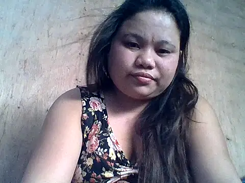 sweetlyn31 online show from March 30, 2026, 10:55 pm