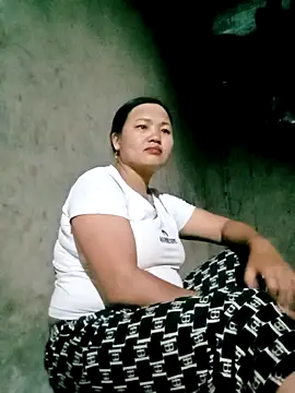 chubby0011 online show from May 2, 2026, 7:46 am