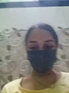 Snapshot of Vandana122 chatting on May 15, 2026, 10:22 am Vandana122 online show from May 15, 2026, 10:22 am