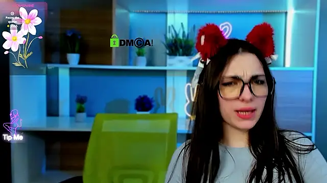 rachel  hot online show from March 10, 2026, 9:25 am