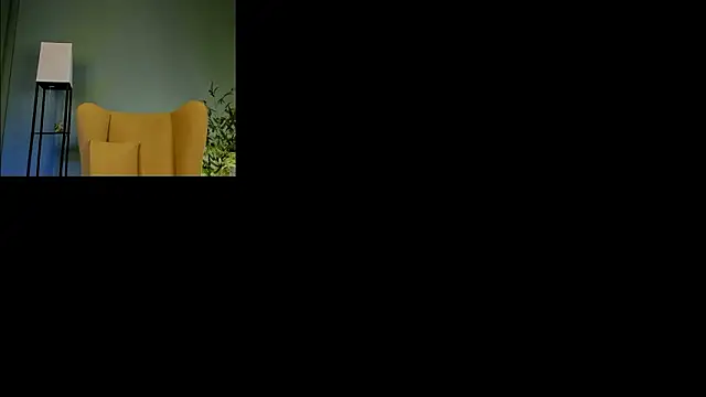 Snapshot of taticamomile chatting on March 9, 2026, 4:05 am taticamomile online show from March 9, 2026, 4:05 am