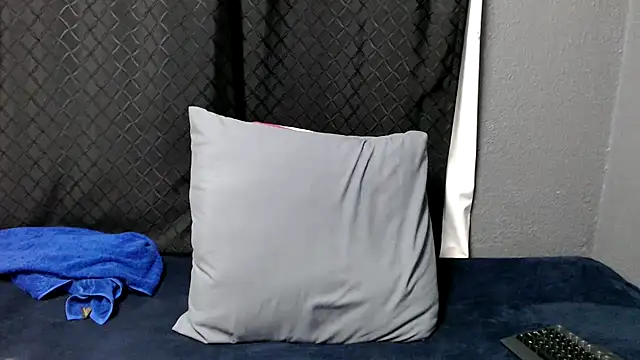 CrazeAss online show from March 26, 2026, 6:13 pm