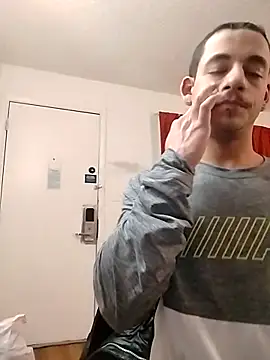 momo0208 online show from March 16, 2026, 3:23 am