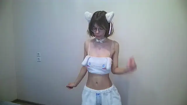 Kate Mooss online show from March 2, 2026, 1:29 pm