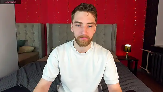 Dexter Raze online show from April 20, 2026, 7:00 am