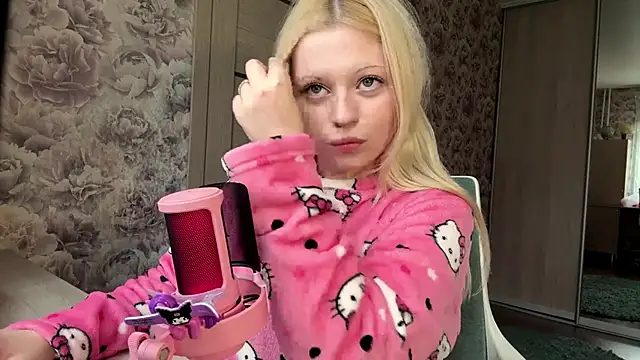 JeneeBIanks online show from April 2, 2026, 12:36 pm