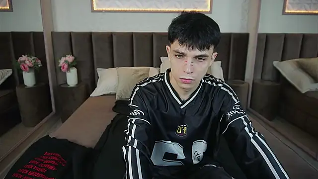 ClarkBev online show from March 13, 2026, 7:26 am