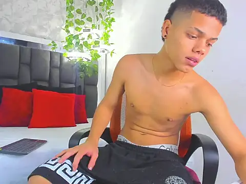 PATRIICKMILLER online show from March 6, 2026, 3:30 pm