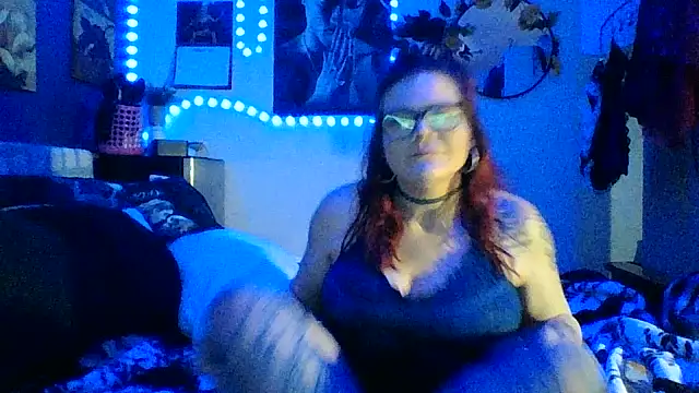 Sexymilf6992 online show from March 8, 2026, 1:03 am