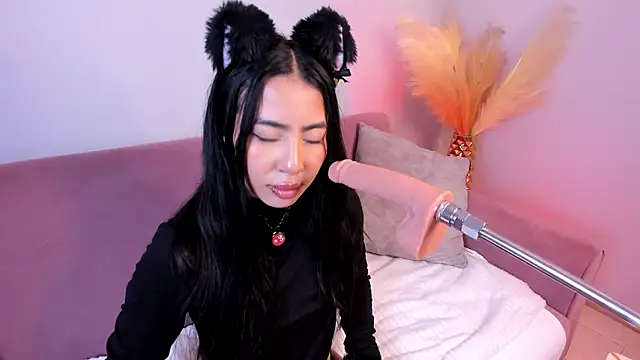 Snapshot of Valecute_ chatting on June 30, 2026, 8:32 pm Valecute online show from June 30, 2026, 8:32 pm