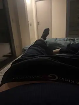 frenk33 online show from March 4, 2026, 11:00 pm