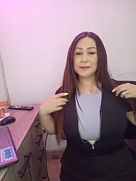 PamelaThoms online show from May 10, 2026, 1:00 am
