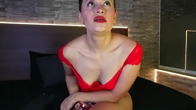 zenda Biancha online show from April 21, 2026, 11:49 am