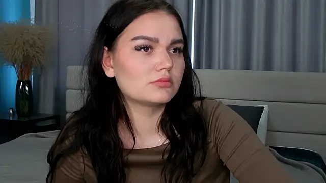 Sweet Ink Muse online show from April 21, 2026, 1:42 am