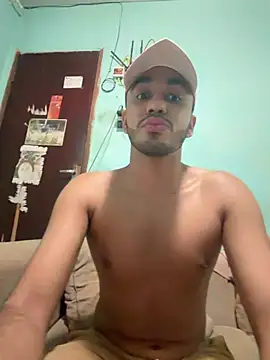 mateuzinhotsv online show from May 31, 2026, 5:04 am