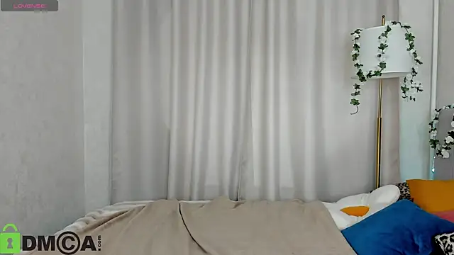 Annet Nel1son online show from April 13, 2026, 1:00 am