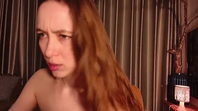 Excitease  online show from April 3, 2026, 7:28 am