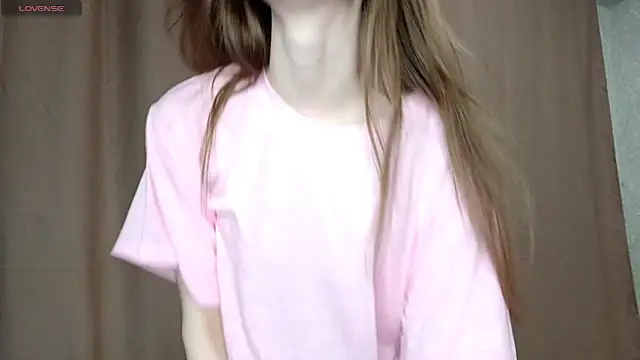 LeslieShay online show from February 24, 2026, 5:33 pm