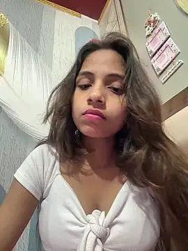 its anuuu online show from March 3, 2026, 1:12 am