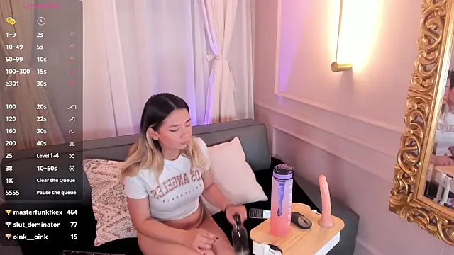 Baby foxx online show from April 23, 2026, 11:31 am